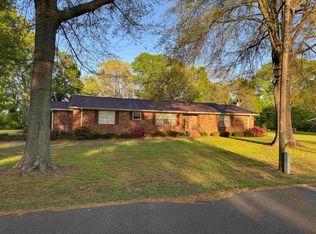 302 McCarthy Dr, Red Bay, AL 35582