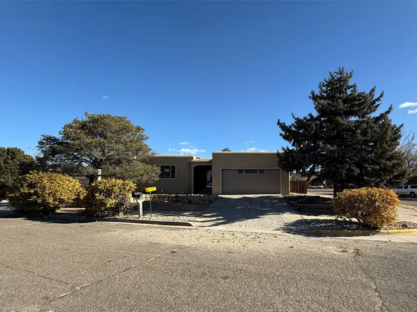 2199 Lustre Ct, Santa Fe, NM 87505