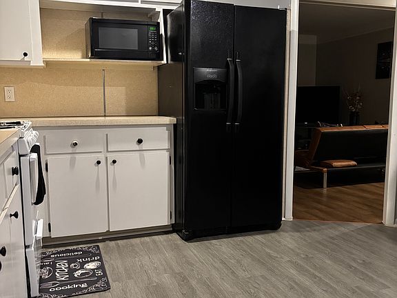 5th image of 15309 Grovedale St