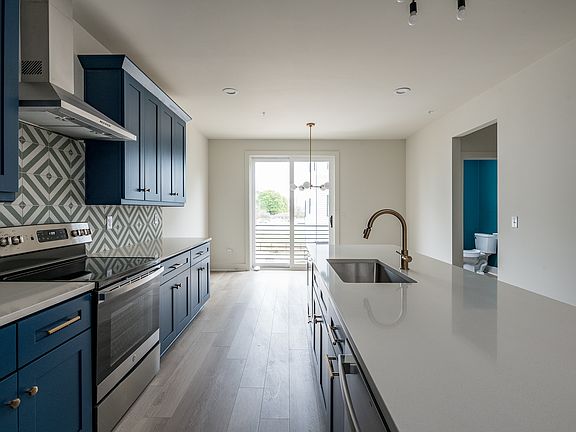 KH_340_304EugeniaSt_Web-2146_04032023