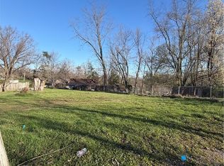 1320 Myrtle St, Parkersburg, WV