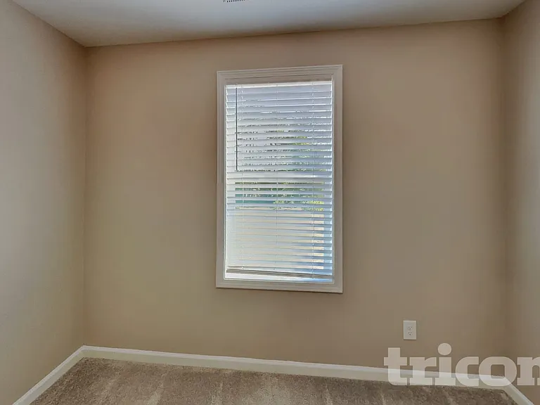 116 Greenhouse St — Photo 10