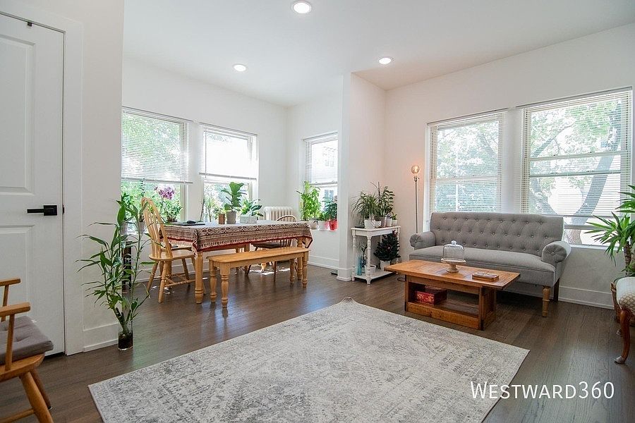 1st image of 6201 N Glenwood Ave #1