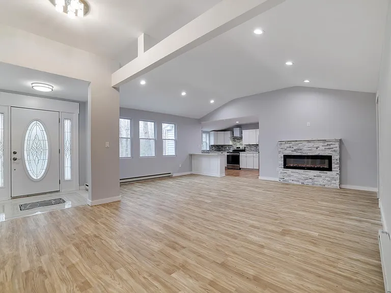 117 Forest Dr — Photo 9
