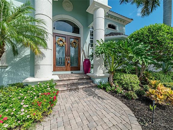 4th image of 468 Parkhouse Ct