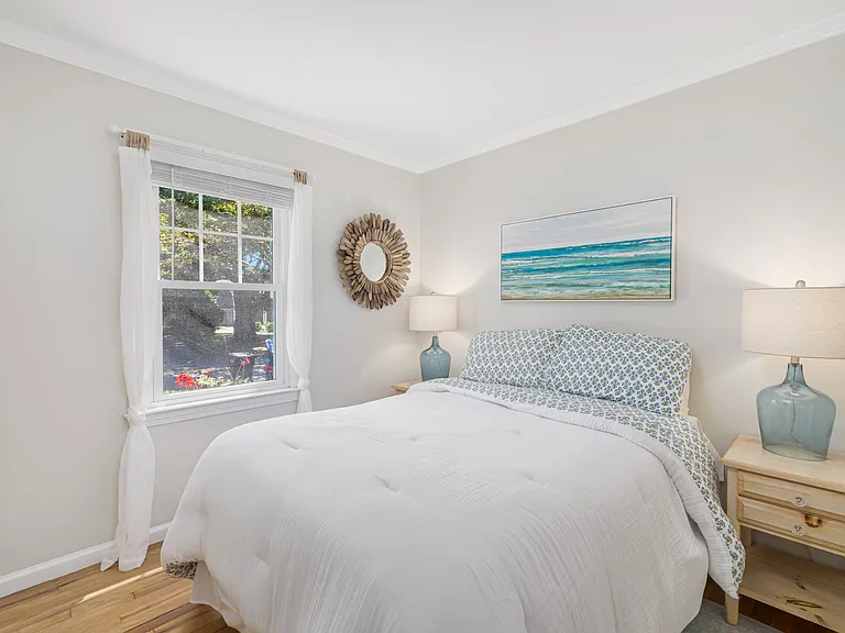 Bedroom #1