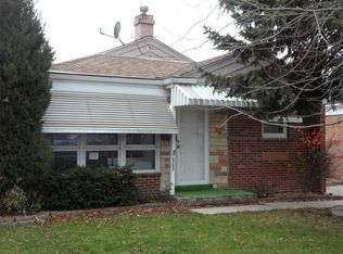 8200 S Kilbourn Ave, Chicago, IL