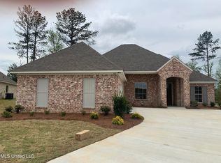 305 Autumn Cv, Madison, MS 39110