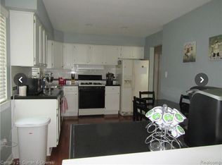24738 Hass St, Dearborn Heights, MI 48127