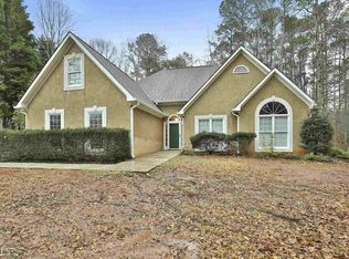 171 Thomas Overby Dr, Sharpsburg, GA 30277