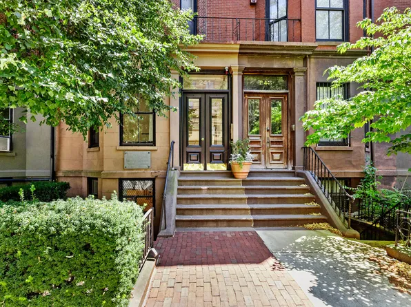 241 Beacon St APT 1, Boston, MA 02116
