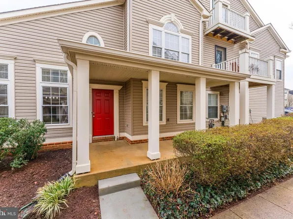 43312 Greyswallow Ter, Ashburn, VA 20147