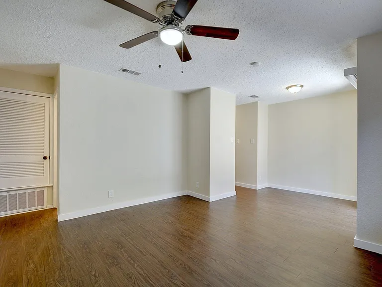 4802 W Wind Trl #103 — Photo 11
