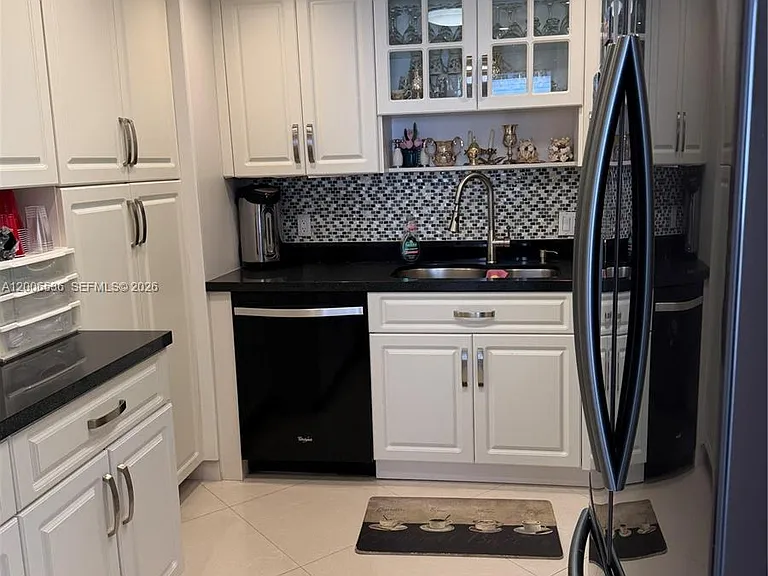 1985 S Ocean Dr #21P — Photo 8