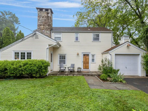10 Garden City Rd, Darien, CT 06820