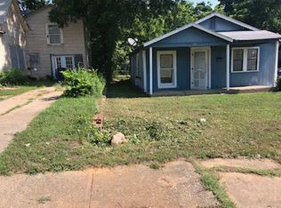 515 W Sears St, Denison, TX 75020