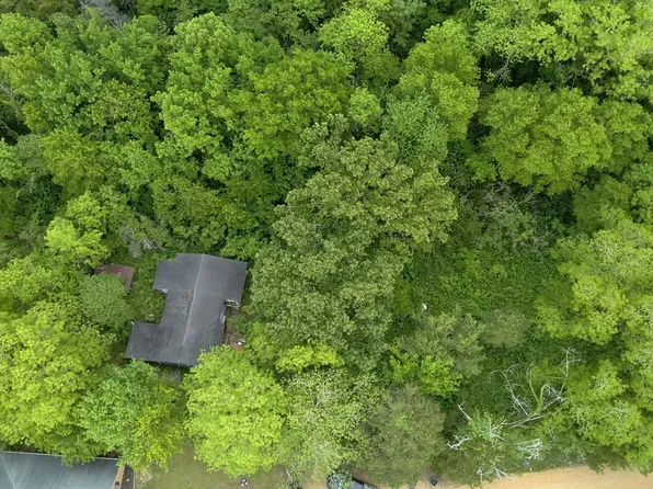 Grass Rd, Starkville, MS 39759