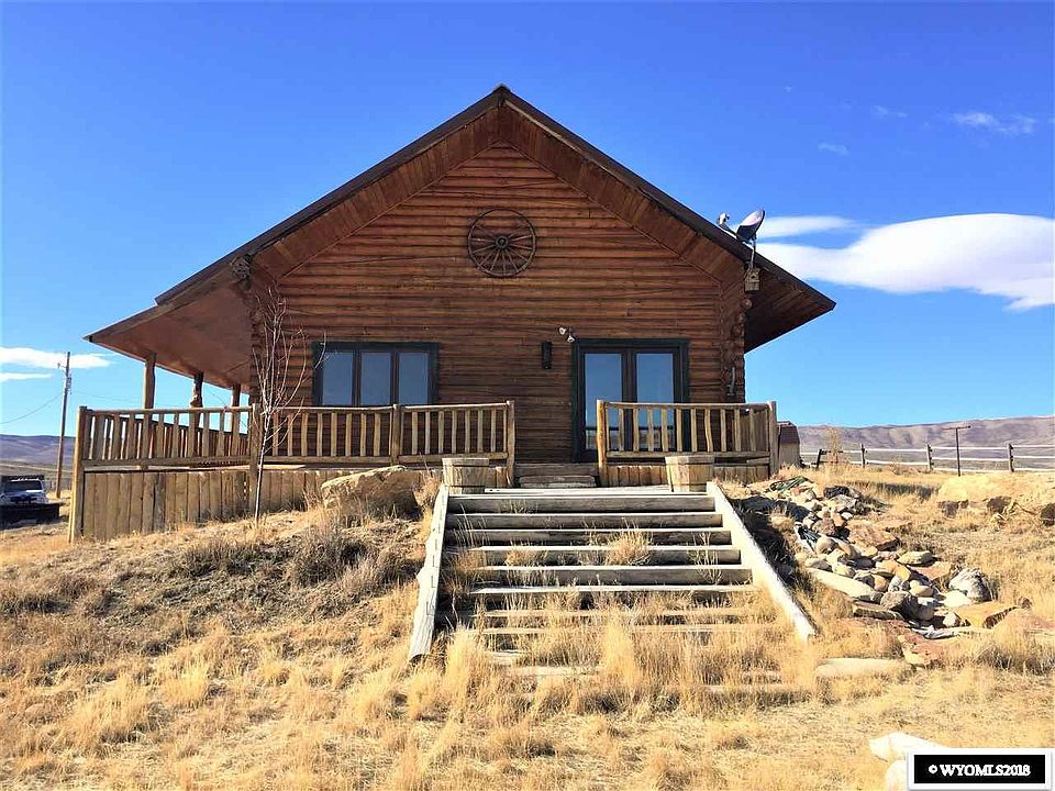 1st image of 350 Lupine Ln
