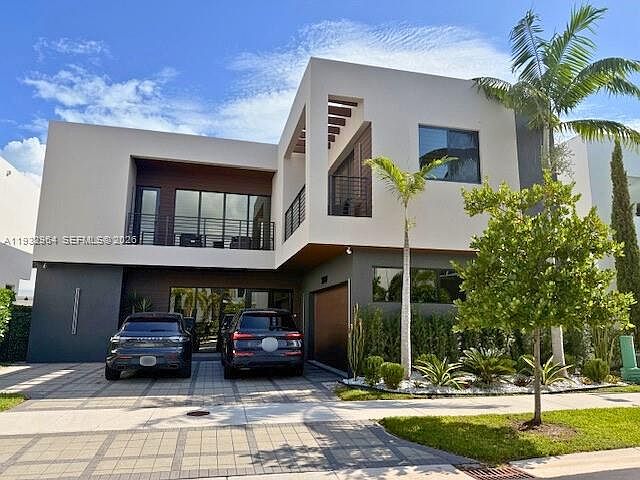 1st image of 10109 NW 76th Ter