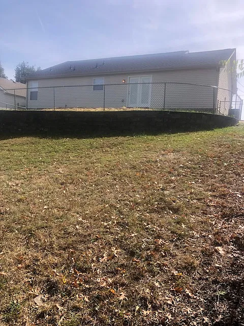 5009 Hectare Ln — Photo 3