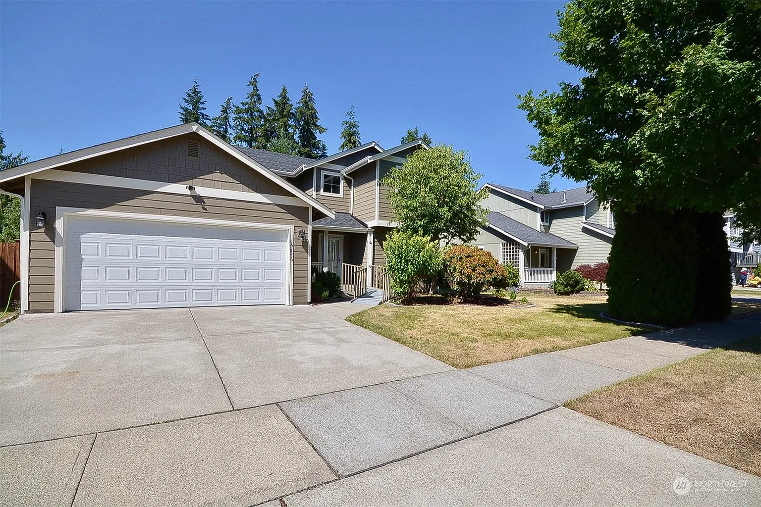 15776 Yelm Terra Way SE photo 1