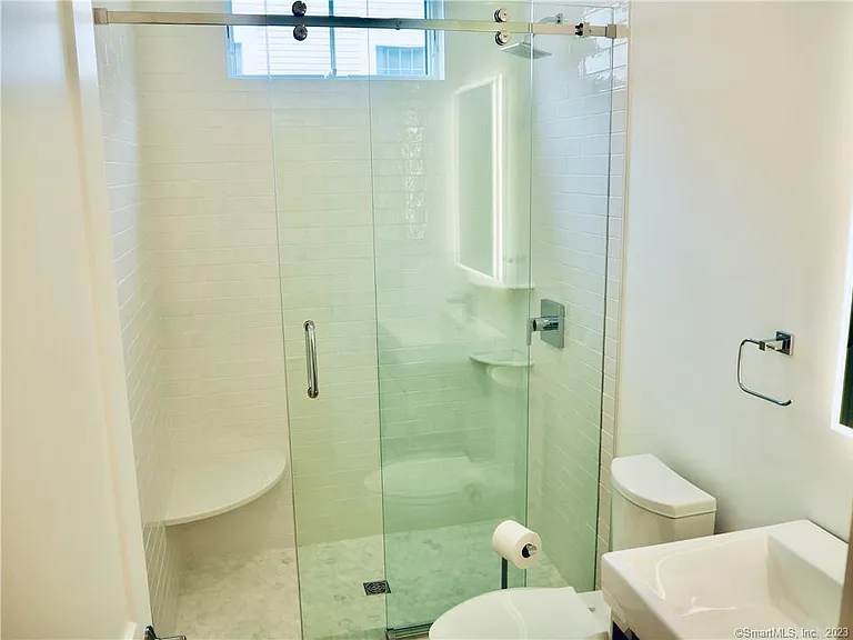 70 Seminary St #1 — Photo 10