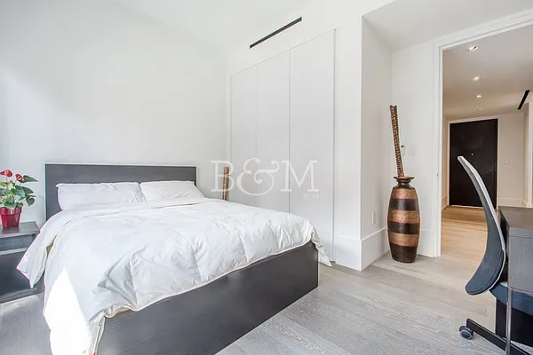 Rented by Brick&Mortar | media 28