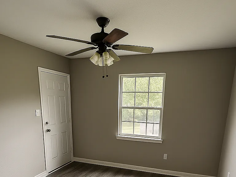 Augusta Place Apartments — Photo 3