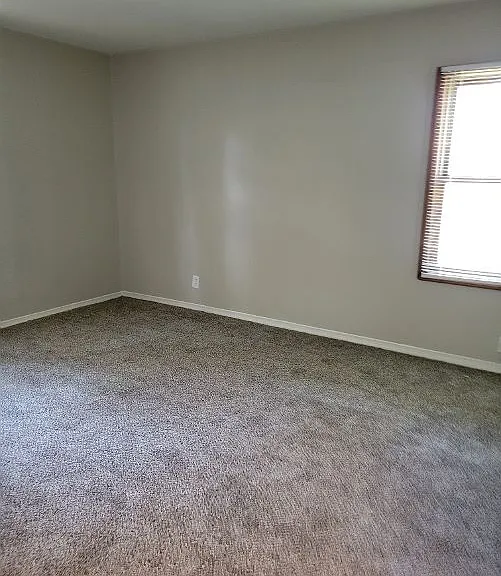 2630 Aurie Dr — Photo 9