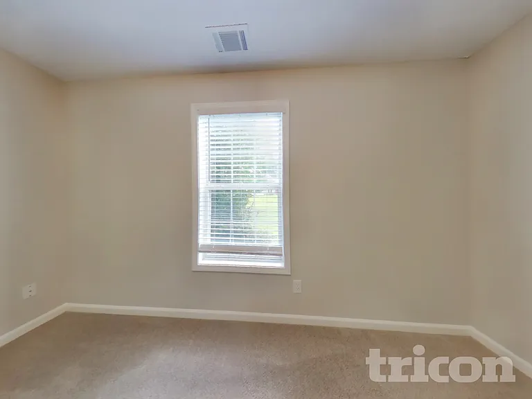153 Michael Ln — Photo 12