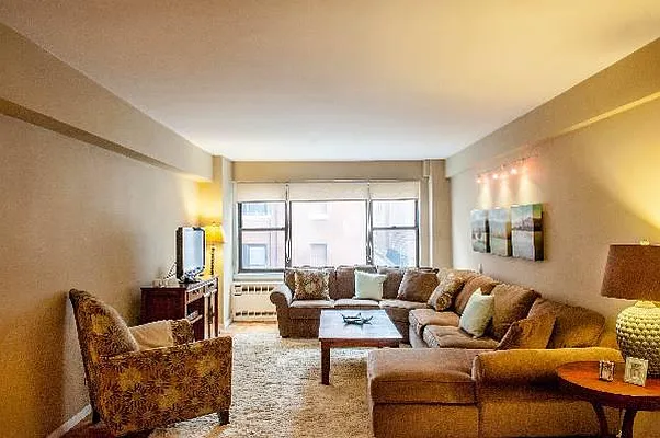 Sold by Level Group | media 10