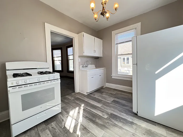 1262 University Ave #3 — Photo 7