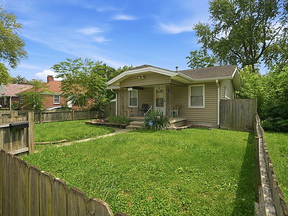 3rd image of 3915 E 12th St