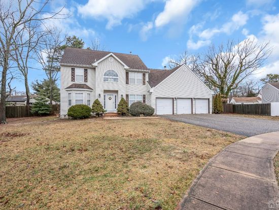 471 Duke Ct, Brick, NJ 08723