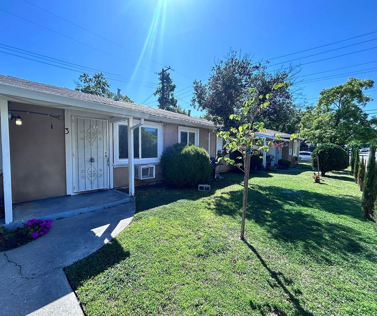 2315 Edison Avenue — Photo 1