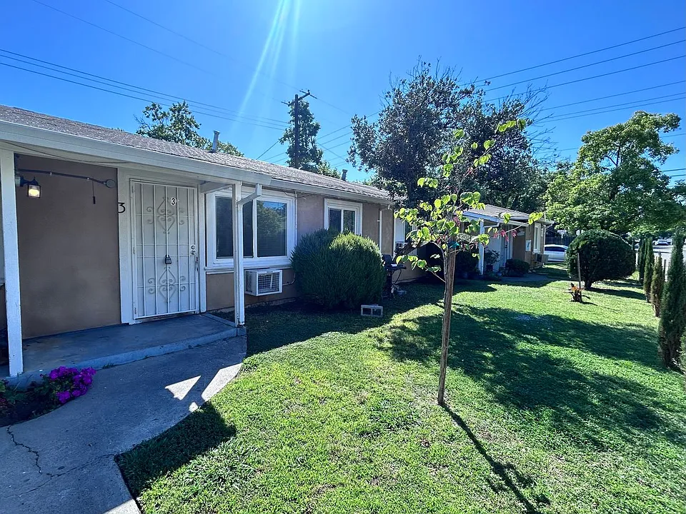 2315 Edison Ave