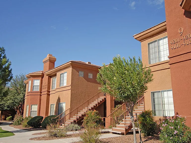 Summerlin Villas — Photo 8