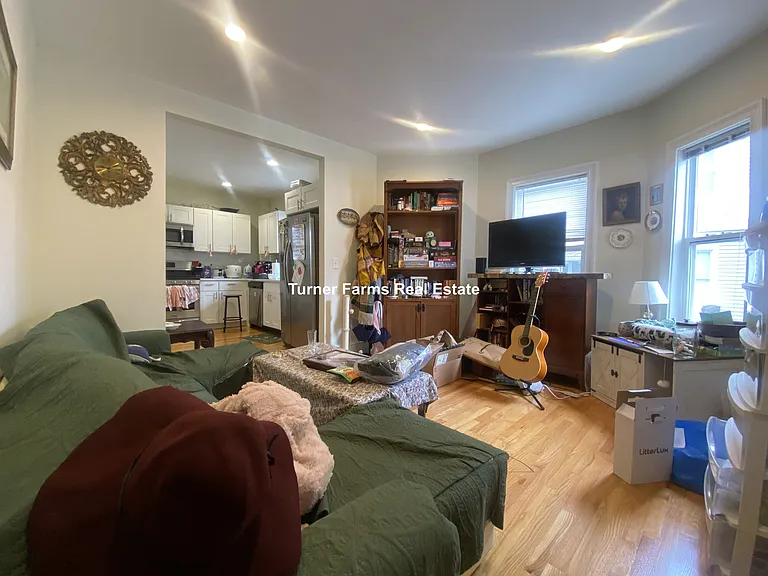 9 Winter Hill Rd #1 — Photo 4