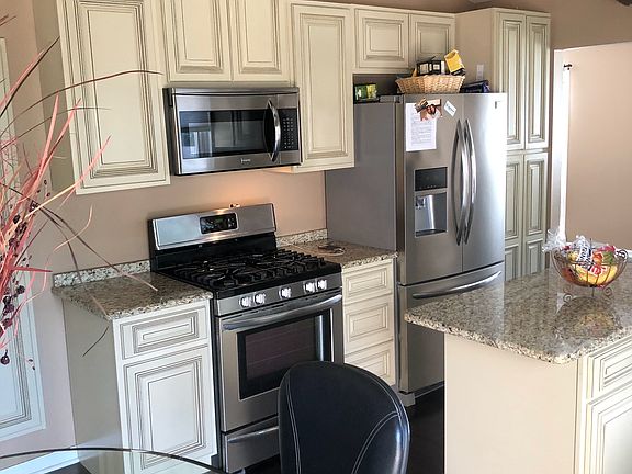 5th image of 28501 Marc Dr