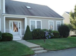 39 Bay Pointe Drive Ext, Buzzards Bay, MA 02532