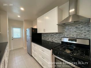 1807 Oak St #B, Santa Monica, CA 90405