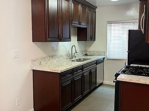 2nd image of 11140 Camarillo St APT 2