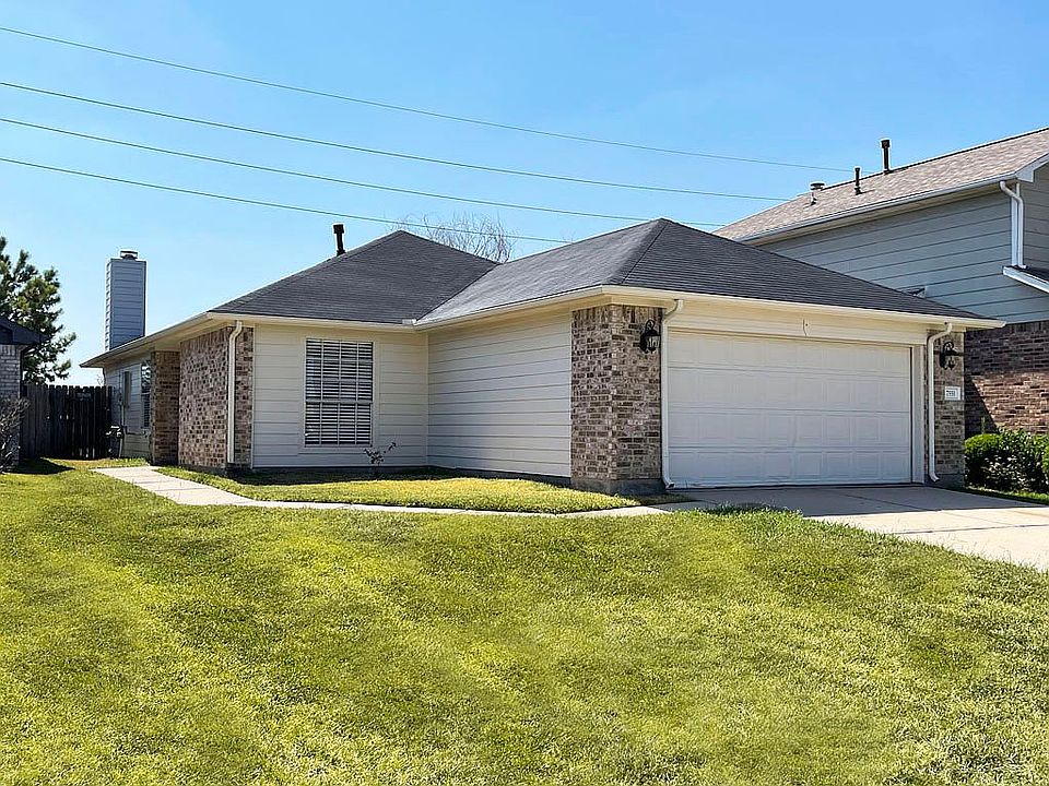 1st image of 7551 River Pines Dr
