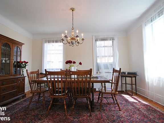 4th image of 3515 78th St