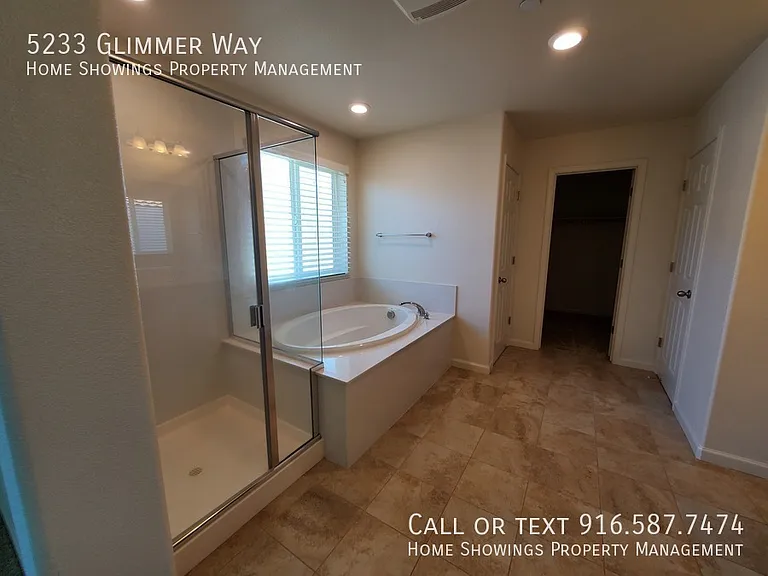 5233 Glimmer Way — Photo 6