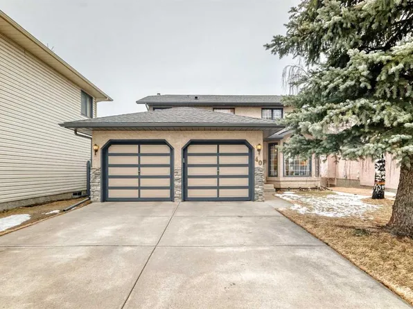 40 S Harvest Glen Mews NE, Calgary, AB T3K 4C2