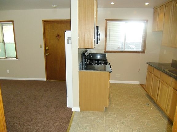 4th image of 3520 May Ct #T3522