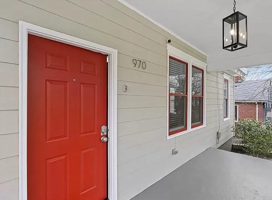 4 bed, 1364 sqft, $1,499 — Photo 3