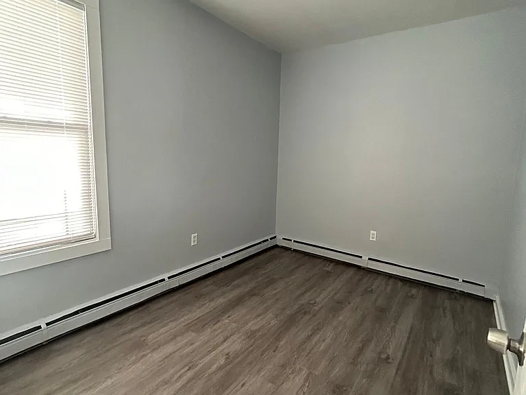 217 Delaware St — Photo 11