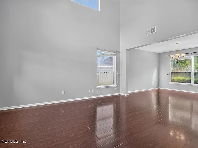 470 Sparrow Branch Cir — Photo 5